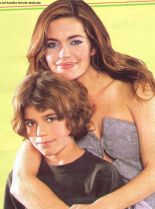 Amelia Heinle