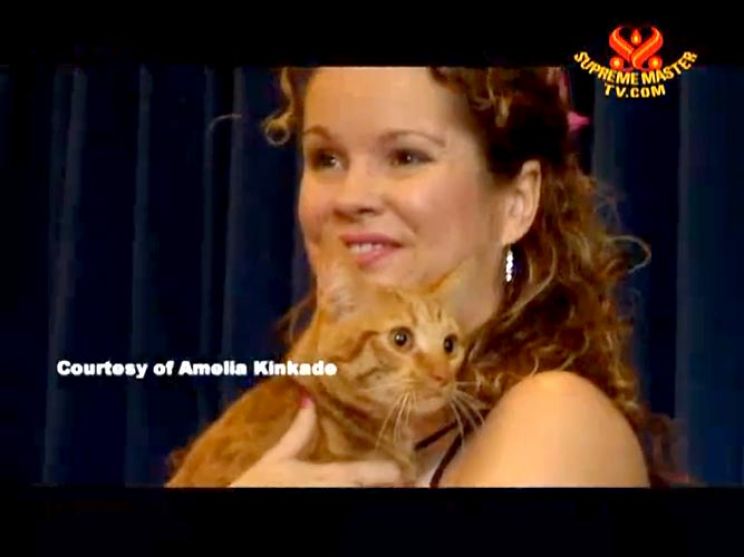 Amelia Kinkade