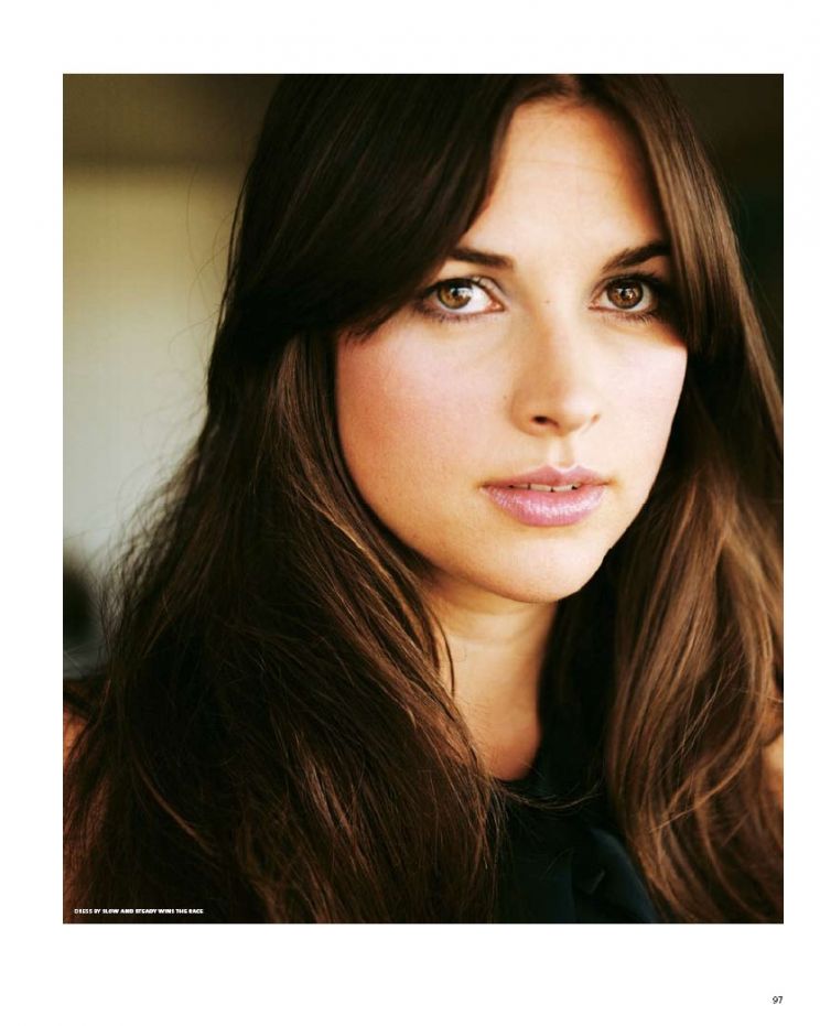 Amelia Warner