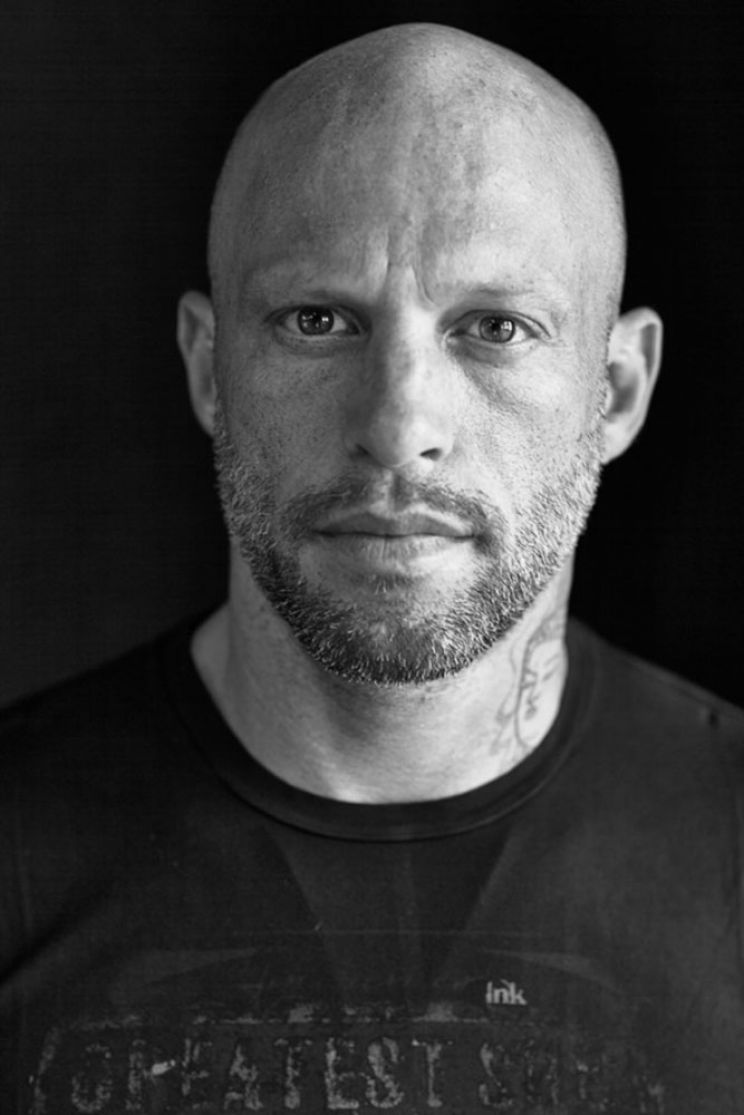 Ami James