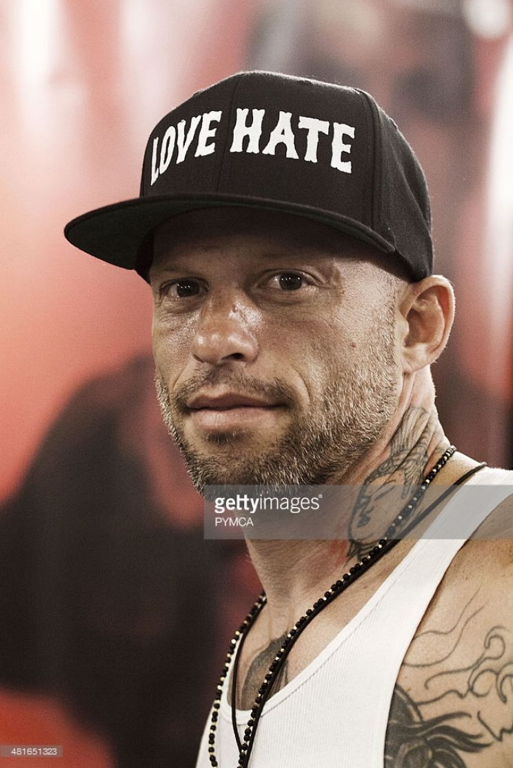 Ami James