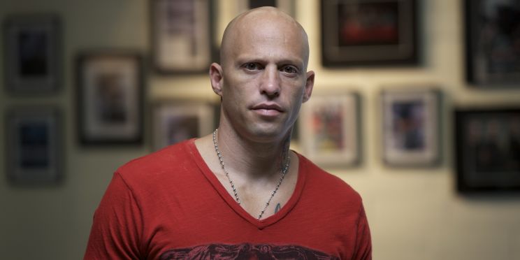 Ami James