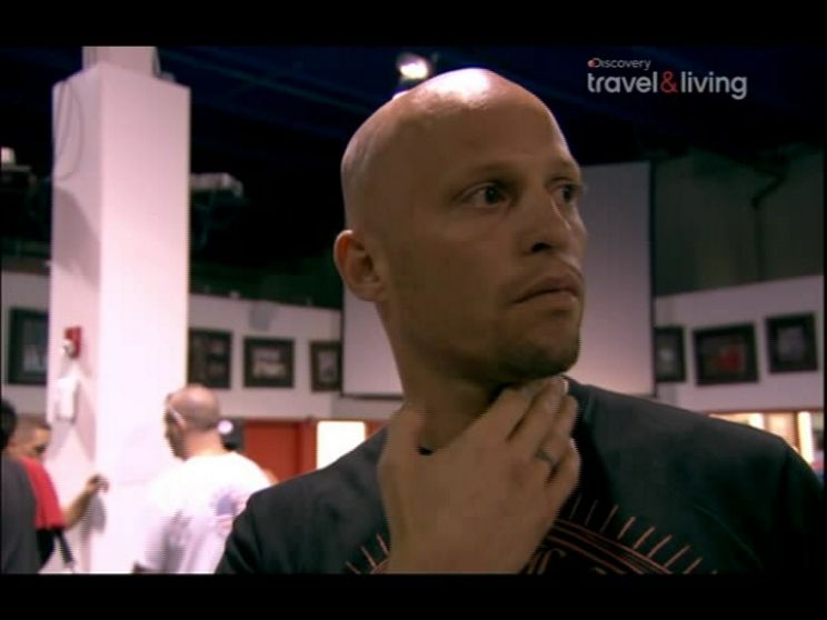 Ami James