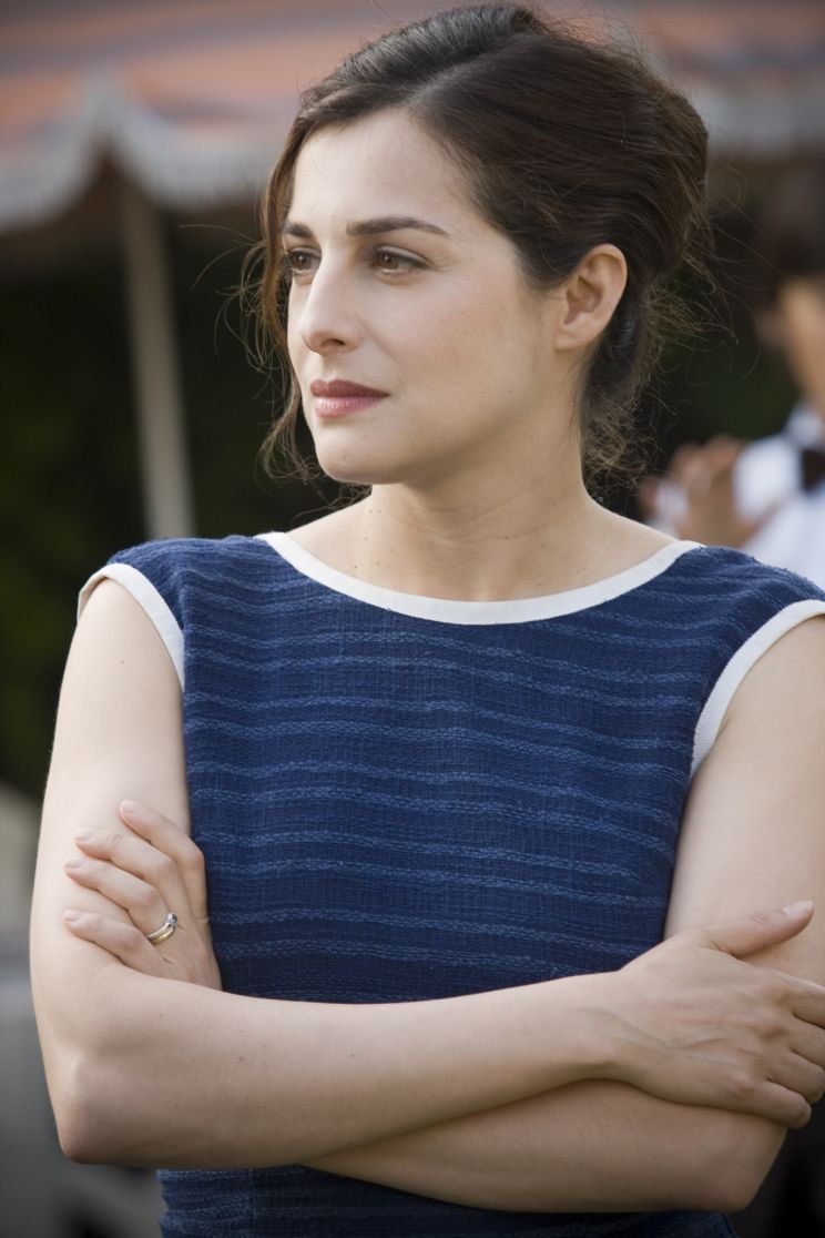 Amira Casar