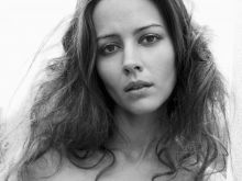 Amy Acker