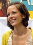 Amy Acker