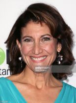Amy Aquino
