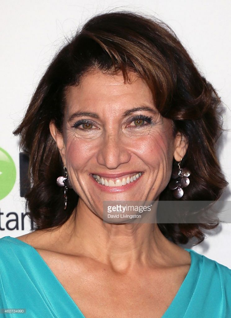 Amy Aquino