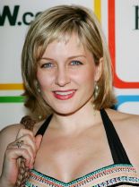 Amy Carlson