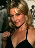 Amy Carlson