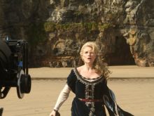Amy De Bhrún