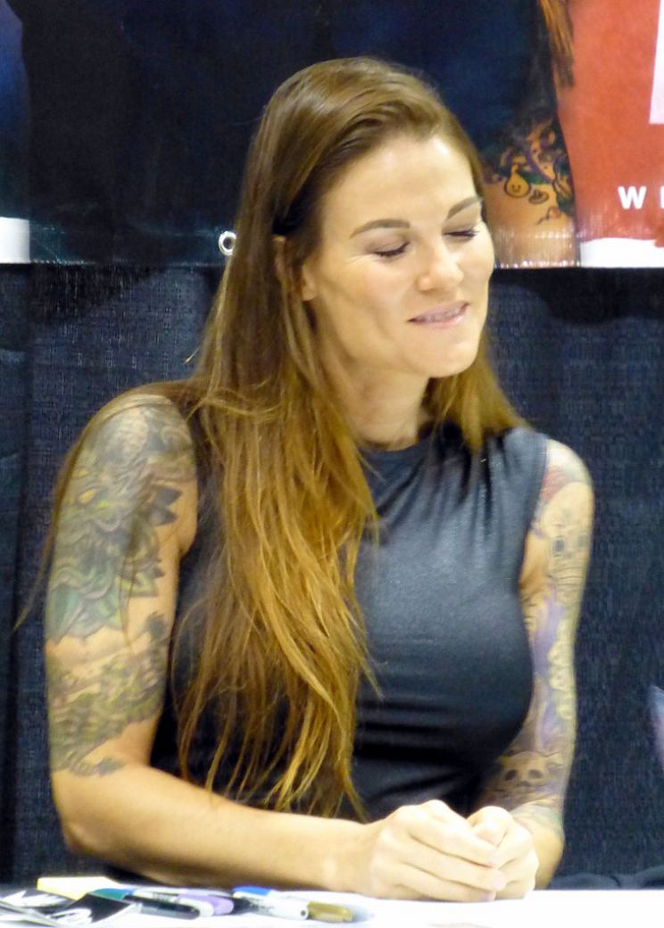 Amy Dumas