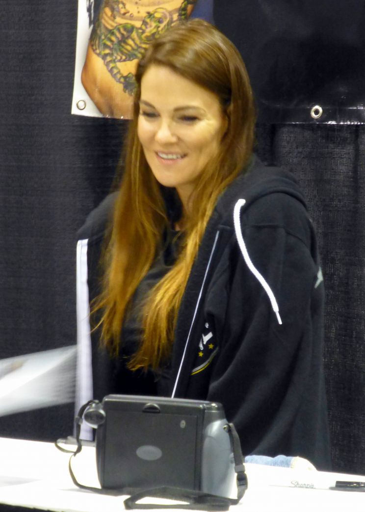 Amy Dumas