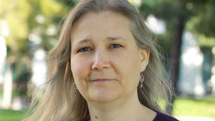 Amy Hennig