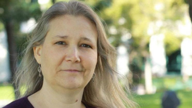 Amy Hennig