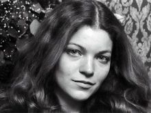 Amy Irving