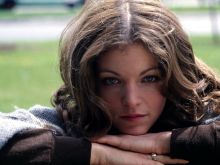 Amy Irving