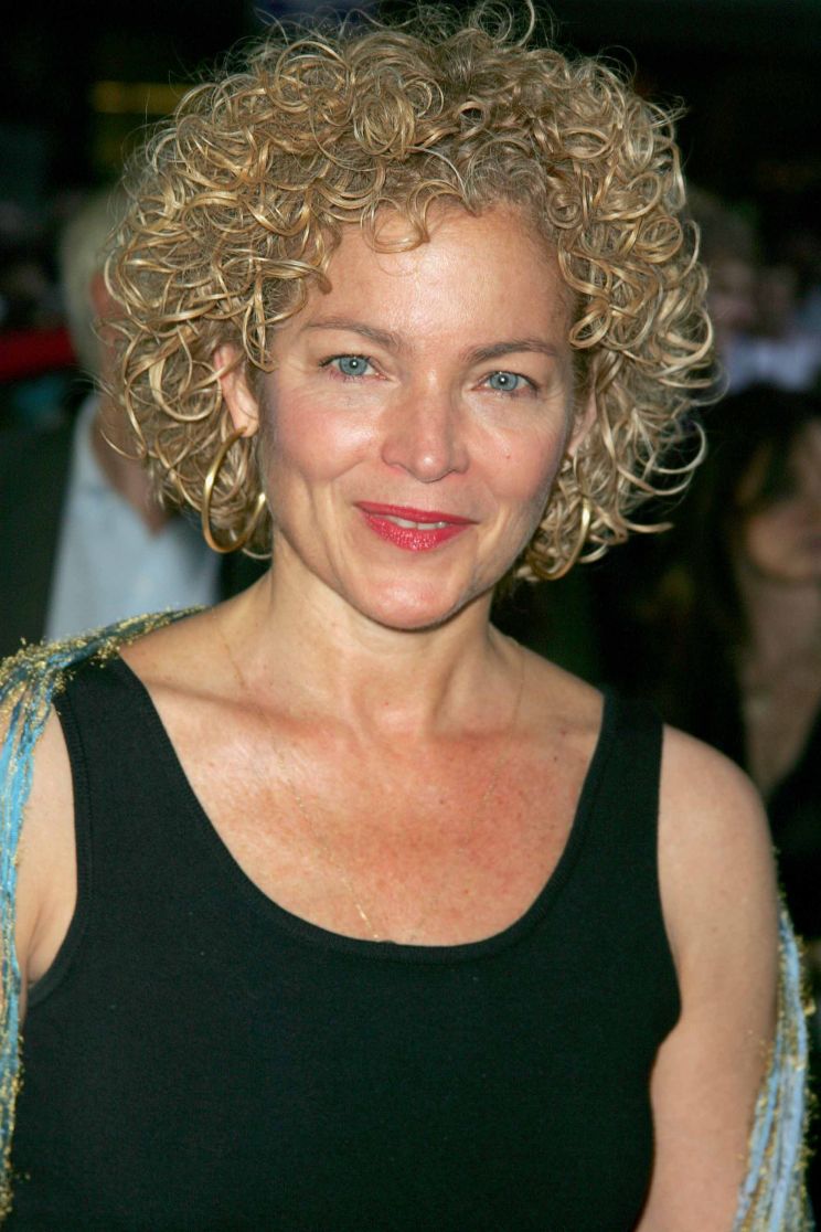 Amy Irving