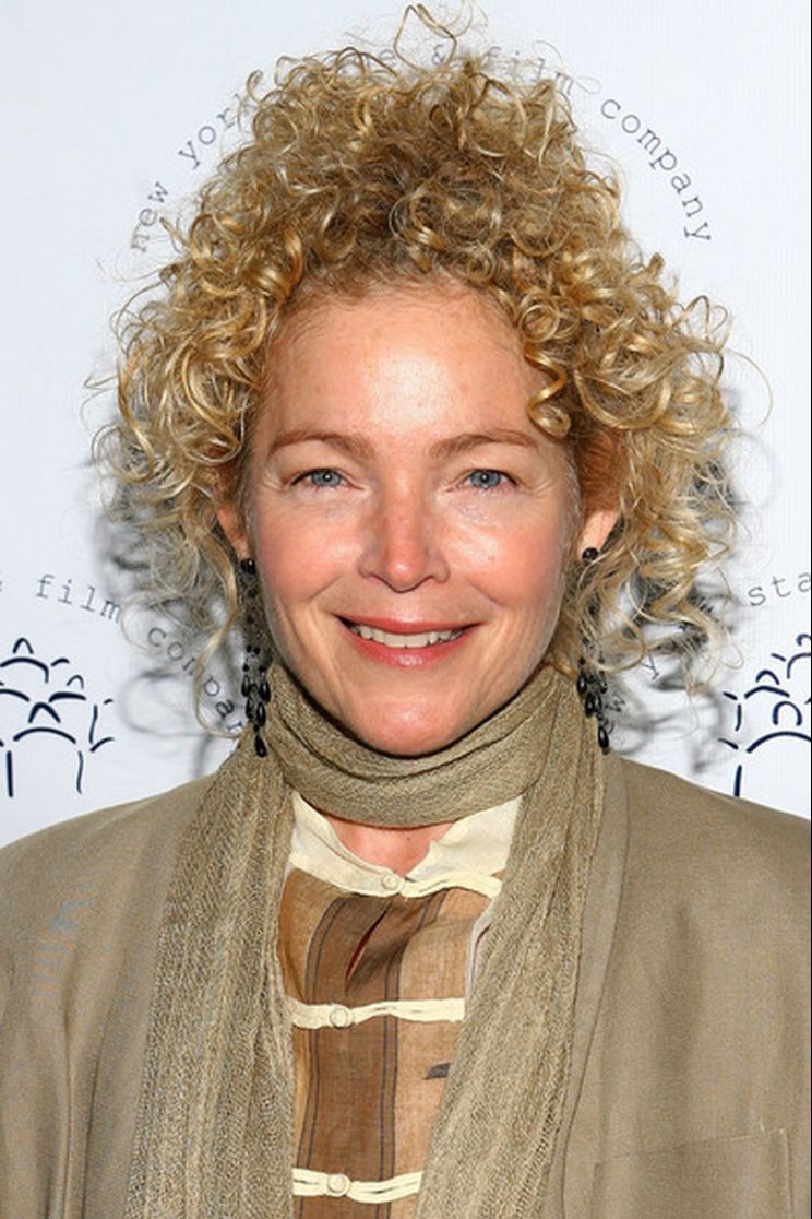 Amy Irving