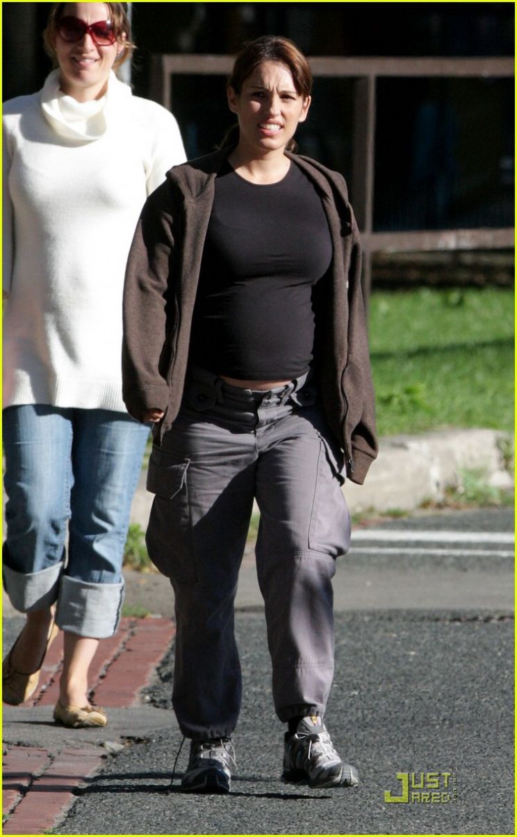 Amy Jo Johnson