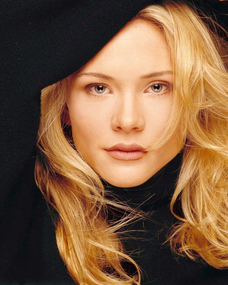 Amy Locane