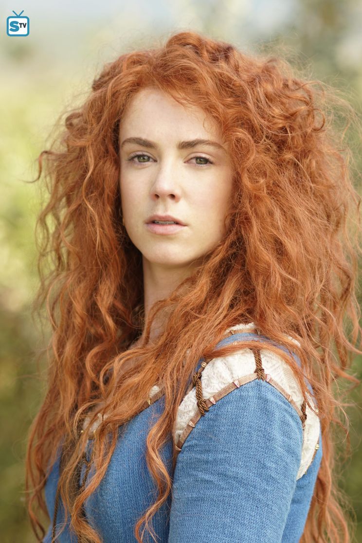 Amy Manson