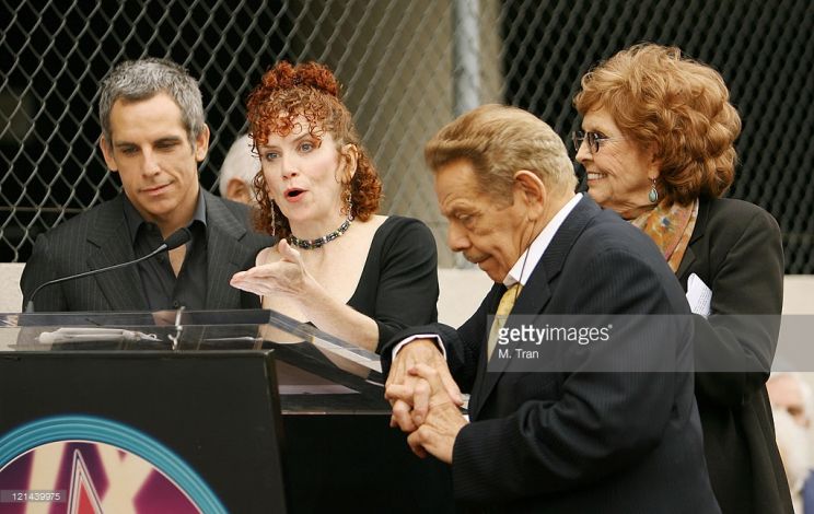 Amy Stiller