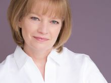 Amy Stoch