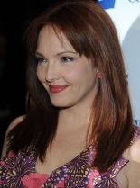 Amy Yasbeck