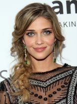 Ana Beatriz Barros