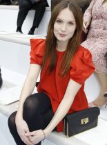 Ana Girardot #1003085 picture (Portrait Medium)