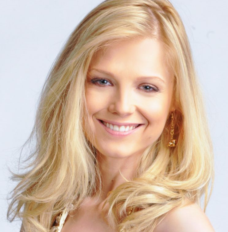 Ana Layevska