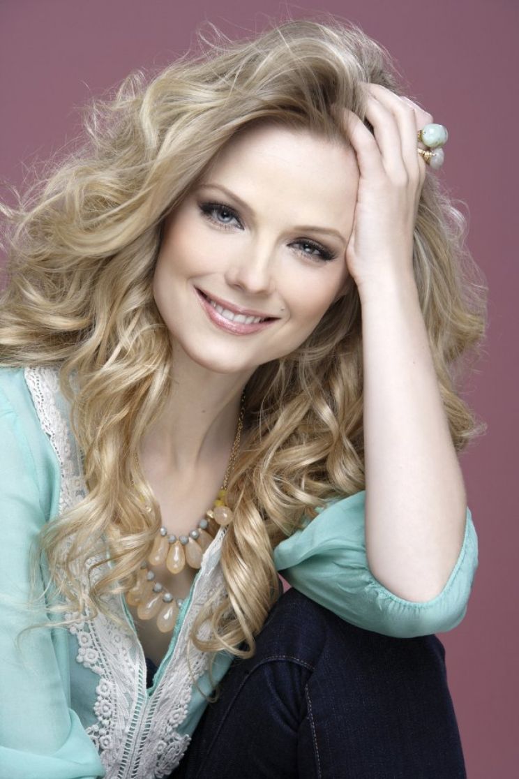 Ana Layevska