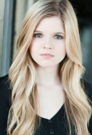 Ana Mulvoy-Ten
