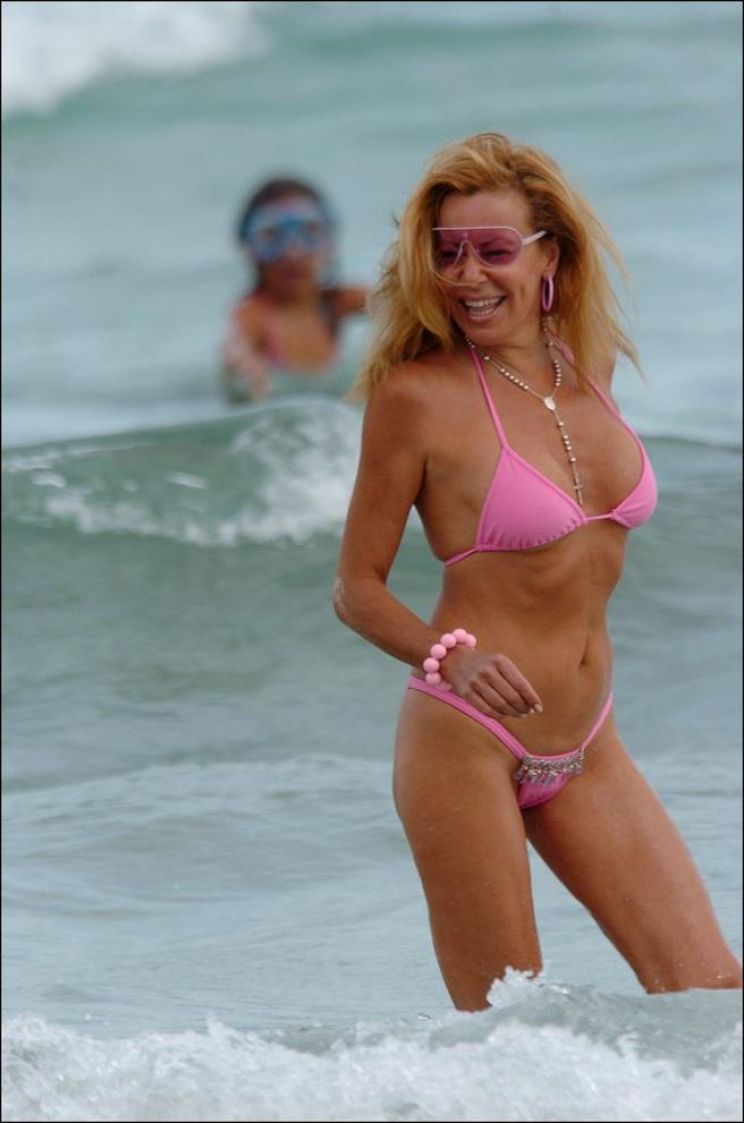 Ana Obregón