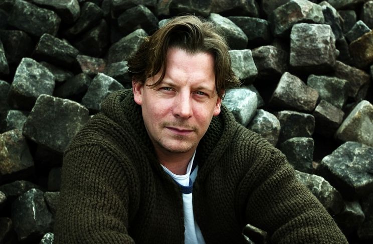 Anders W. Berthelsen