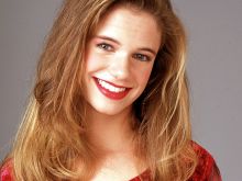 Andrea Barber