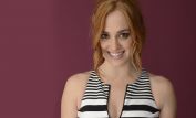 Andrea Bowen