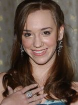 Andrea Bowen