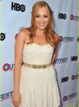 Andrea Bowen