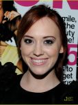 Andrea Bowen