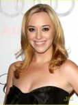 Andrea Bowen