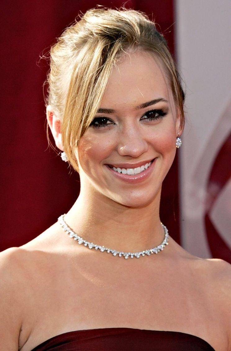Andrea Bowen