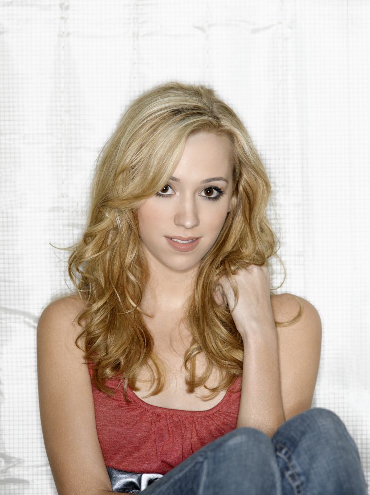 Andrea Bowen