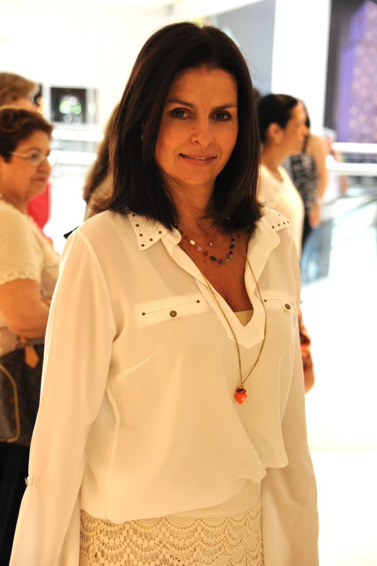 Andrea de Oliveira