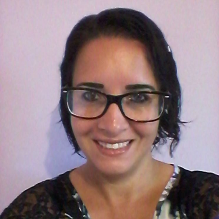Andrea de Oliveira