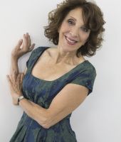 Andrea Martin