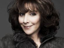 Andrea Martin