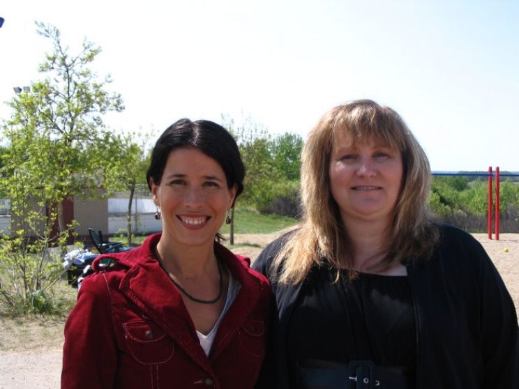 Andrea Menard
