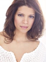 Andrea Navedo photo